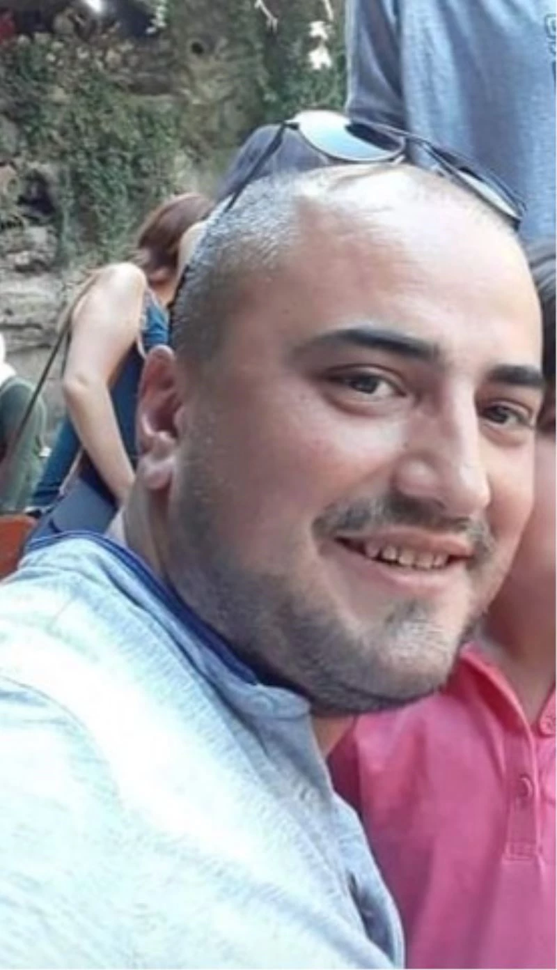 Dur ihtarına uymadı, polise çarpıp kaçtı
