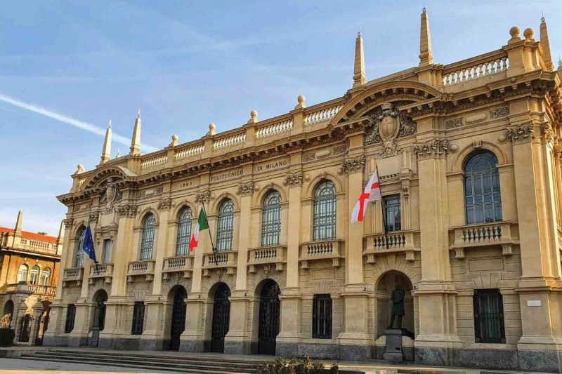 Genç mühendislerin örnek başarısı: Üç arkadaş İtalya yolcusu
