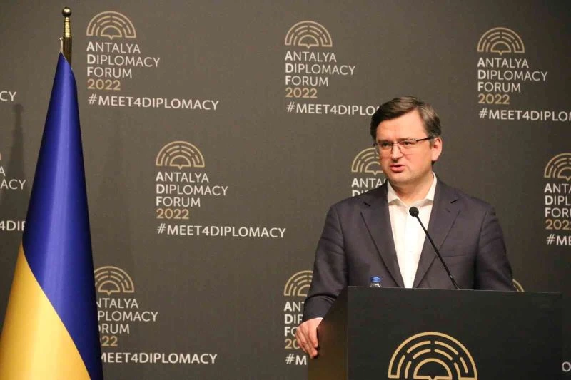 Ukrayna Dışişleri Bakanı Kuleba: “Rusya halihazırda bir ateşkes ilan edecek gibi görünmüyor”
