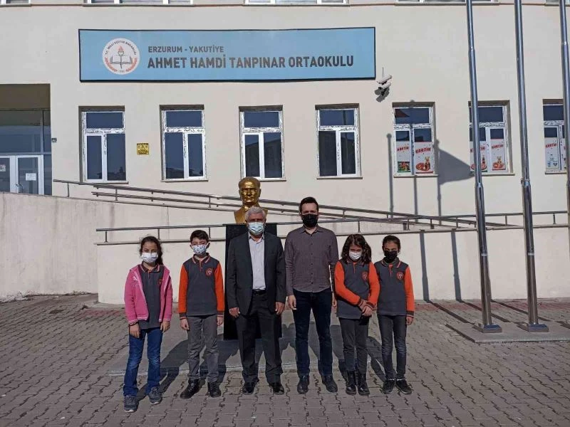 Erzurum’da ‘’Sanata dönüyorum’’  etwinning projesi

