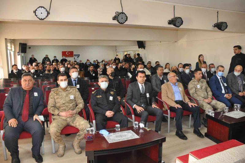 Bulanık’ta “İstiklal Marşı’nın Kabulü ve Mehmet Akif Ersoy’u Anma Günü” programı
