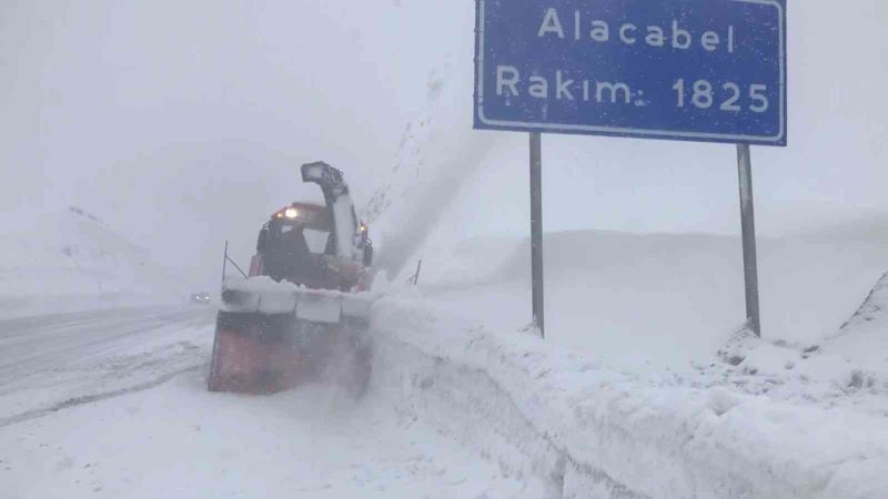 İç anadoluyu akdenize bağlayan antalya- konya karayolu nihayet ulaşıma açıldı