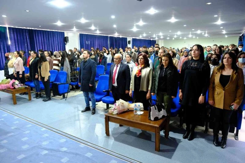 Sivas’ta  “İş Hayatında Cinsiyet Eşitsizliği” paneli
