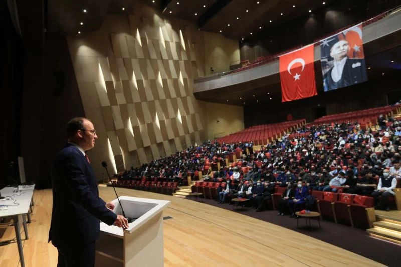 Pamukkale Belediyesi Milli şairi unutmadı
