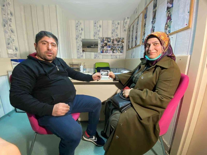 Muşlu çift, 15 yıldır beklediği çocuk müjdesini Diyarbakır’da aldı
