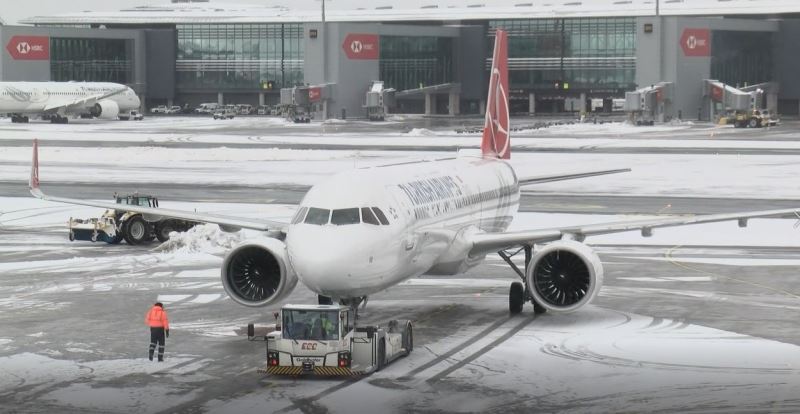 İstanbul Havalimanı’nda seferler aksamadan devam ediyor

