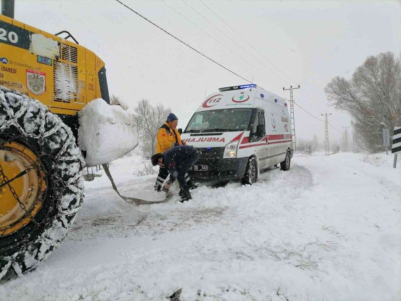 Sivas’ta kapalı köy yolu sayısı 446 oldu
