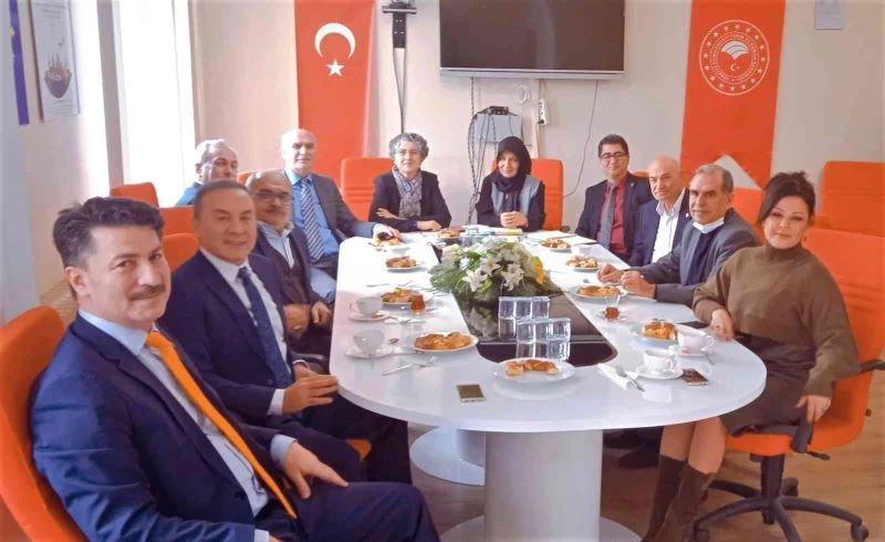 Tarım arazileri ve meralar üzerindeki madencilik firmalarının sorun ve talepleri görüşüldü
