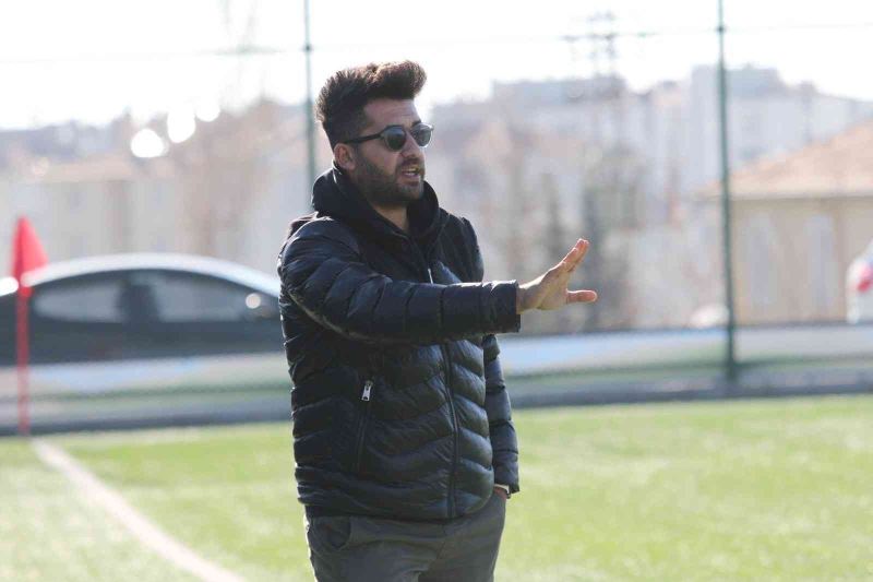 Kayseri Yolspor Antrenörü Eren Çalapverdi: 