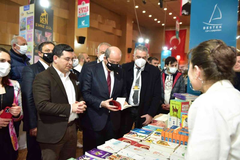 KKTC Cumhurbaşkanı Tatar: “Kepez Kitap Fuarı’ndan ilham aldım”
