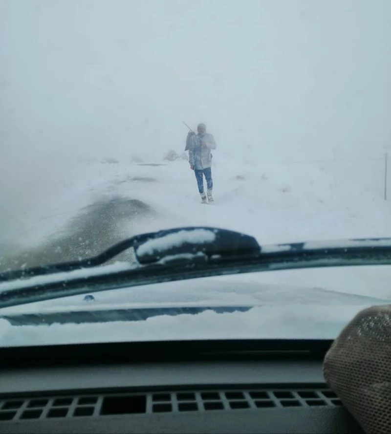 Tipiye yakalanan imam kıyafetlerini yakarak hayatta kaldı
