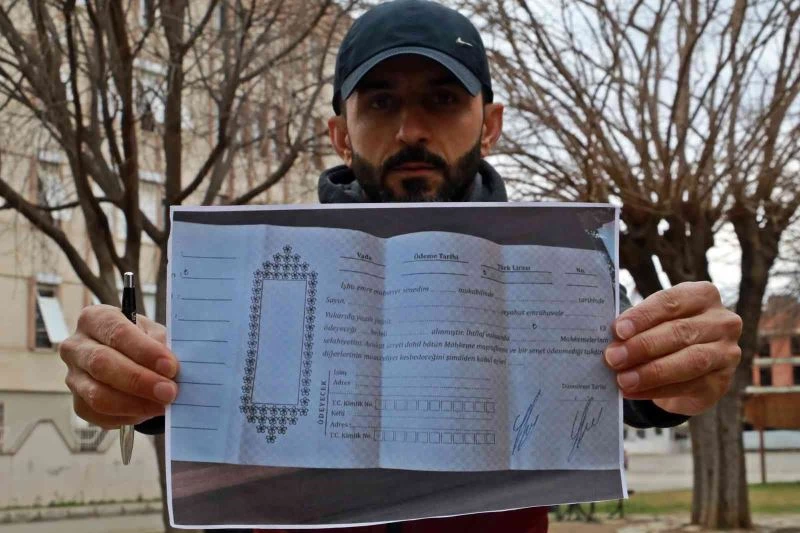 Ev satın almak istedi, elinde imzaladığı boş senetle kaldı
