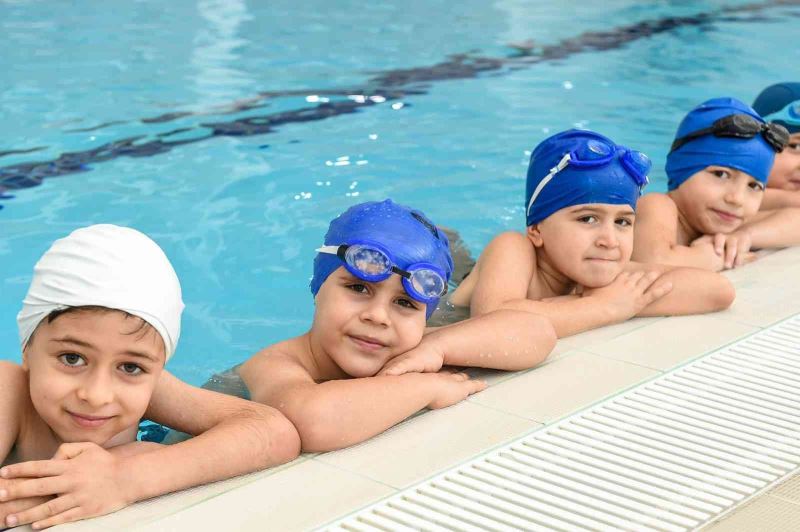 5 bin Altındağlı çocuk yüzme öğrendi
