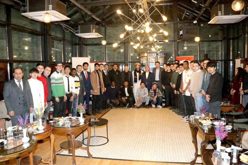 Yabancı öğrenciler söyleşide buluştu
