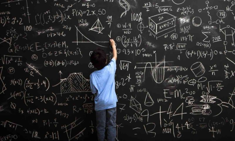 “Matematiğin mantıksal yapısını çözen öğrenciler akıl yürütme becerilerini daha iyi kullanıyor”
