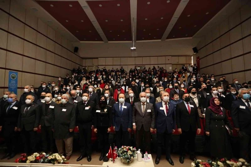 Mehmet Akif Ersoy, Derince’de düzenlenen programla anıldı
