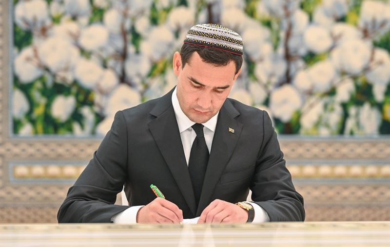 Türkmenistan’ın yeni Cumhurbaşkanı Serdar Berdimuhammedov
