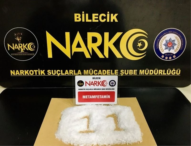 Şüpheli araçta 341,23 gram uyuşturucu madde ele geçirildi, yakalanan 2 şüpheli tutuklandı
