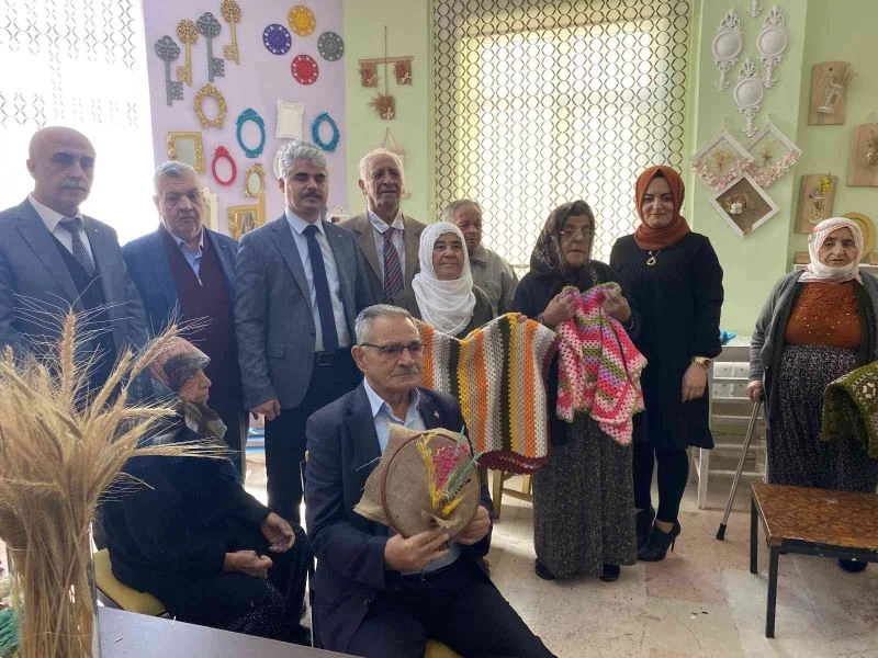 İkinci baharda el işi atölyesindeler
