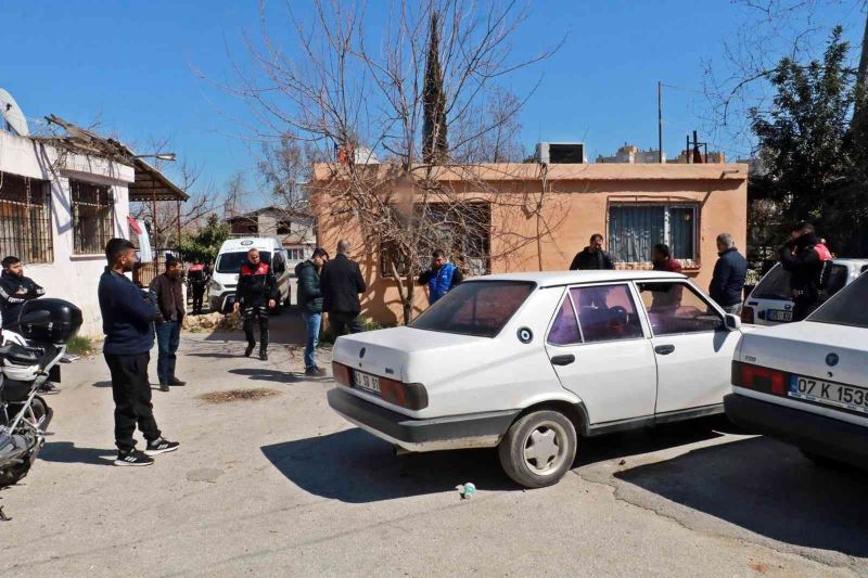 Antalya’da hırsızlardan beyaz otomobil vurgunu: Aracının çalındığını polisten öğrendi
