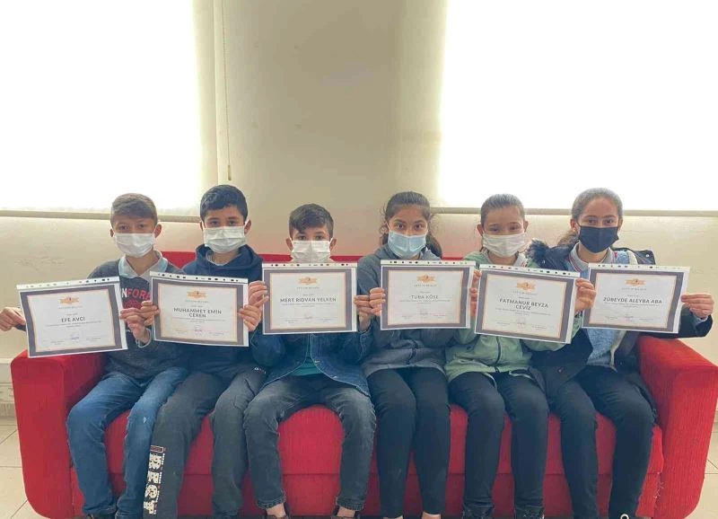 Köy okulunda çocuk haklarına dikkat çekmek için uluslararası proje hazırlandı
