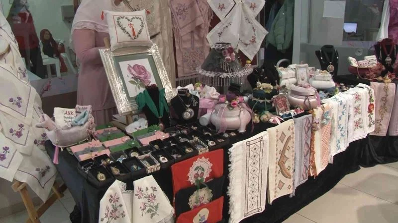 Arnavutköy’de kadınlara özgü atölye ürünleri sergisi
