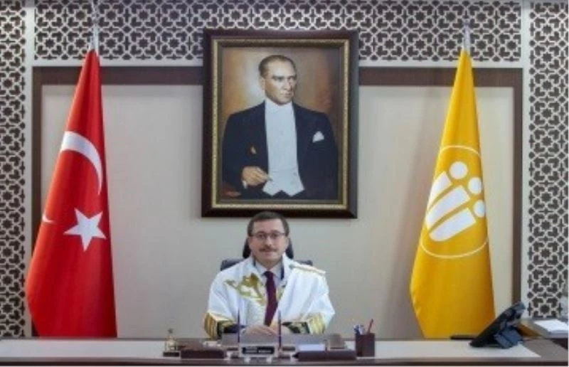 Rektör Kızılay’dan aldıkları belgeler vurgusu
