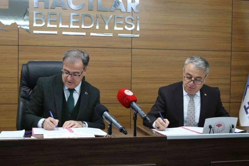 Hacılar Belediyesi’nden hayvancılığa önemli destek
