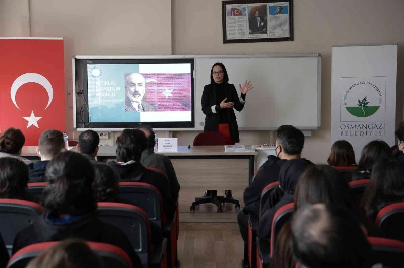 Yüreklerde Akif, dillerde hürriyet
