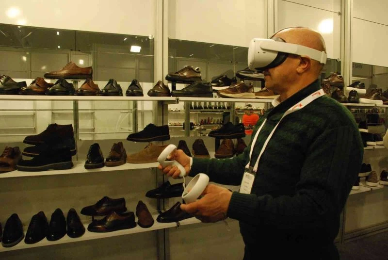 Ayakkabı sektörü, uzaktaki müşteriyi sanal gerçeklikle “tavlayacak”
