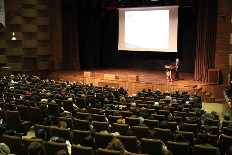 Psikolojinin kalbi HKÜ’de attı
