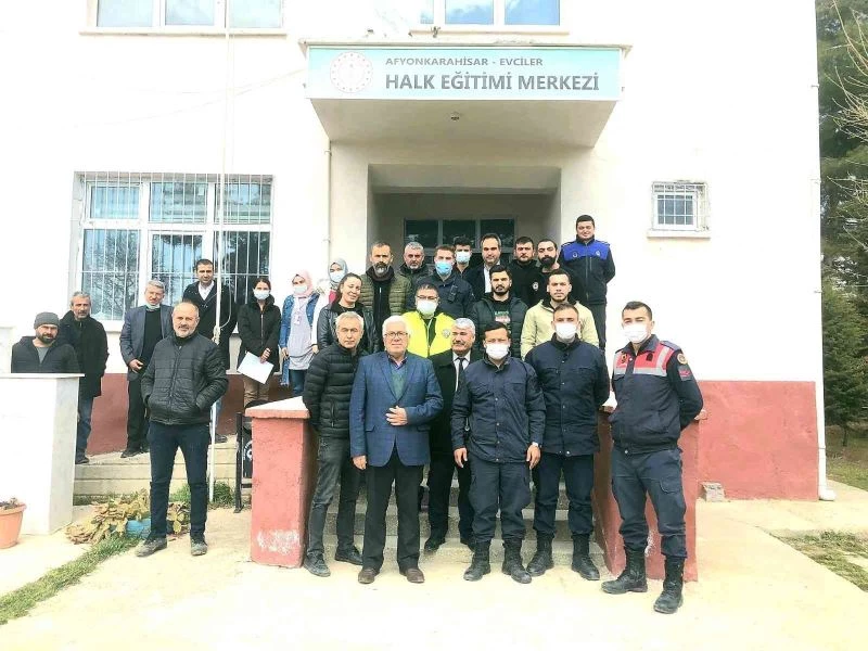 Evciler’de uyuşturucu ile mücadele ele alındı
