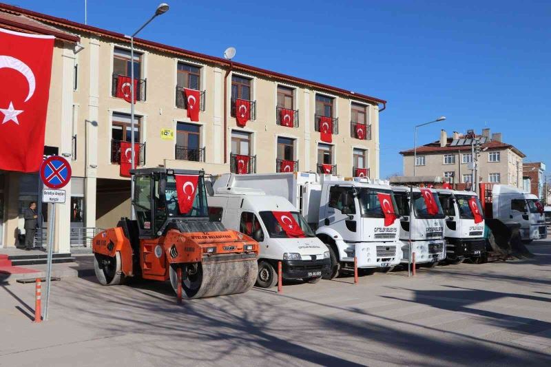 Çifteler Belediyesi araç filosunu genişletti
