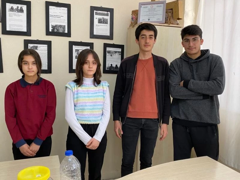 Dört öğrenci atık yağdan elektrik üretti
