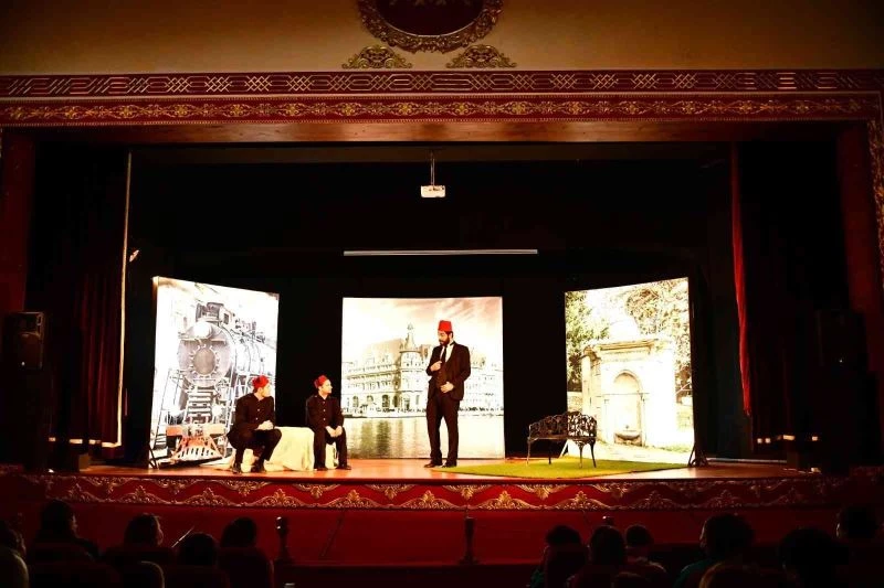 Feda oyunu Mamaklı öğrencilerle buluştu
