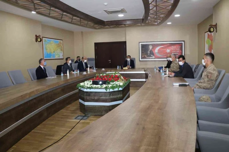 Siirt’te 112 Acil çağrı merkezine gelen çağrıların 251 bin 912’si asılsız çıktı
