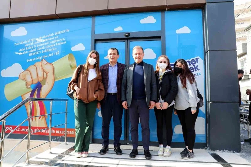 Başkan Seçer: “Meslek edindirme çalışmalarına ağırlık veriyoruz”
