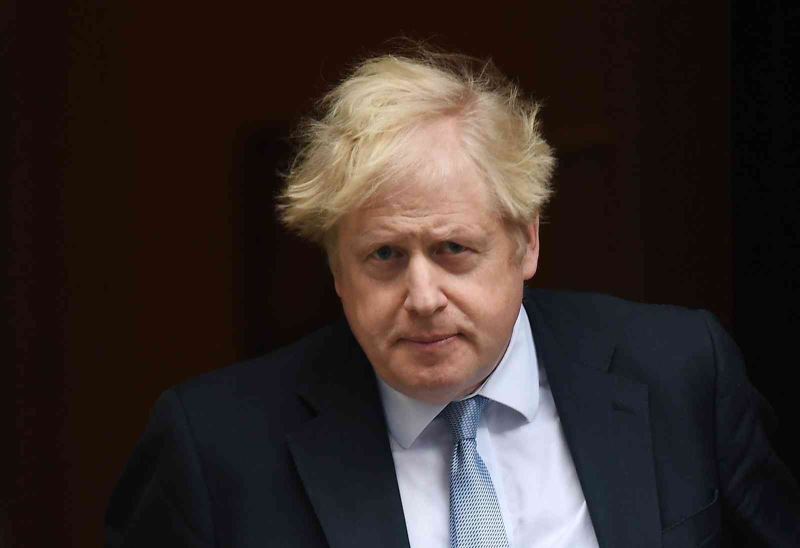 İngiltere Başbakanı Johnson, Rusya’nın Ukrayna’daki eylemlerini “savaş suçu” olarak nitelendirdi
