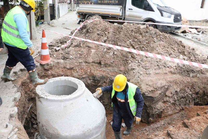 Turgutalp Mahallesi’nin kanalizasyon sorunu çözülüyor
