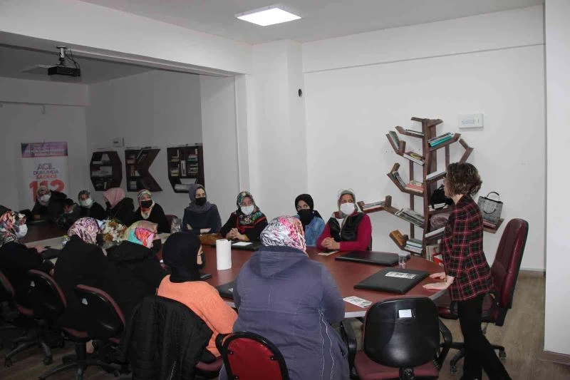 Kadın kursiyerlere 112 Acil Çağrı Merkezi tanıtıldı
