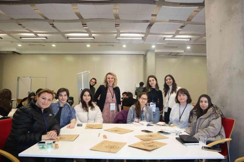 Gençlerden ‘sürdürülebilir enerji’ fikirleri
