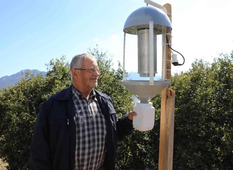 Büyükşehir domates güvesine ‘ışık tuzak’ kurdu
