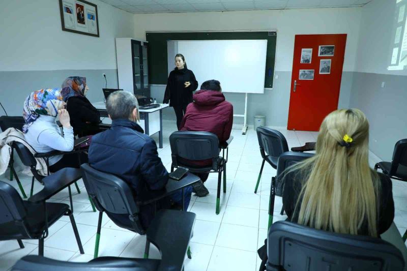 Yenişehir Belediyesinin YESMEK kursları iş sahibi olmak isteyenlerin ilgi odağı oldu
