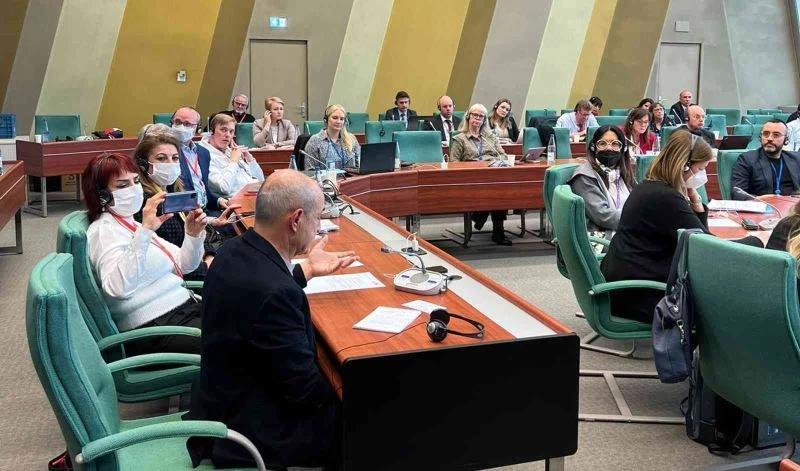 Başkan Akgün: “Aynı hassasiyet Suriyeli göçmenler konusunda gösterilmiyor”
