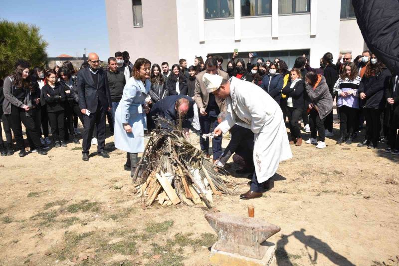 Türk dünyasının gelenekleri Nevruz Bayramında anlatıldı
