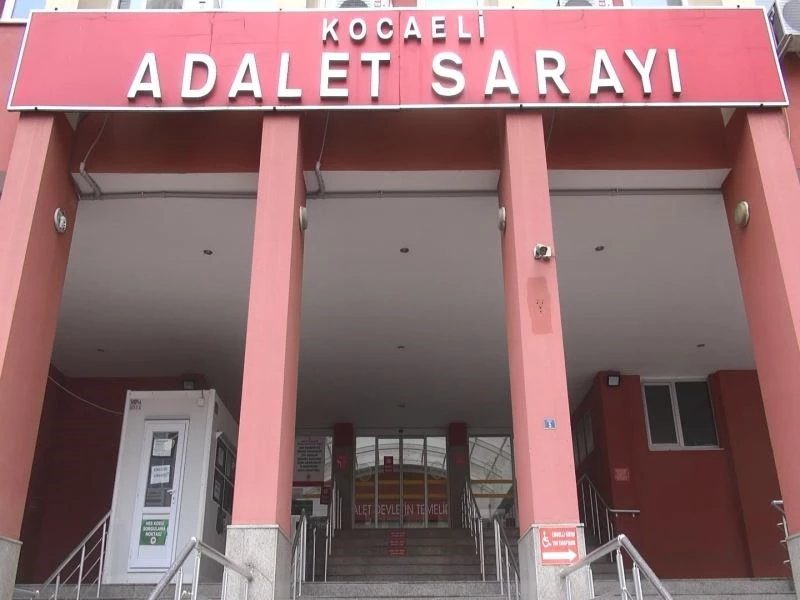 Duruşmada ayakta duramayınca hakim dayanamadı

