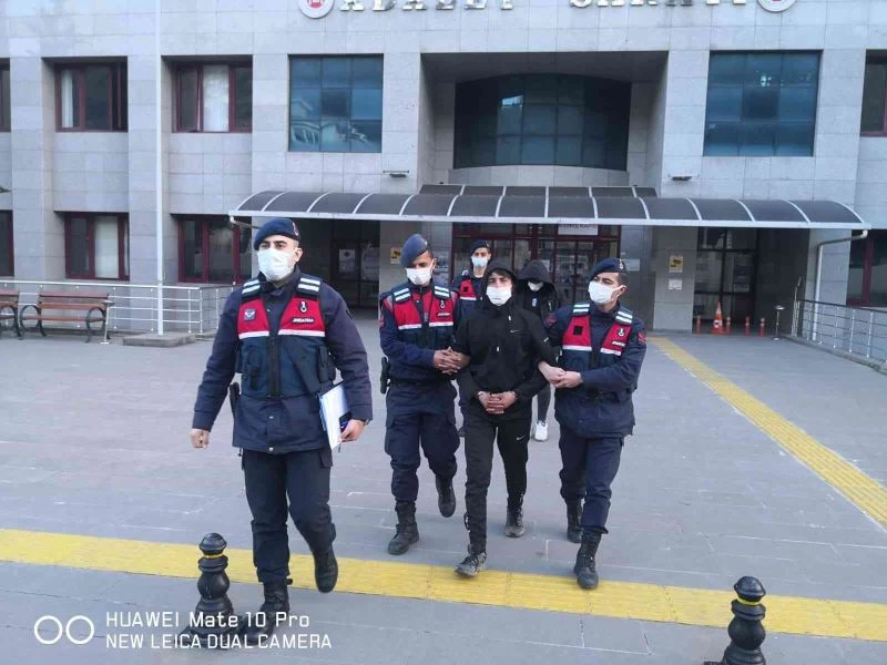 Hidroelektrik santralinden kablo çalan hırsızlar tutuklandı
