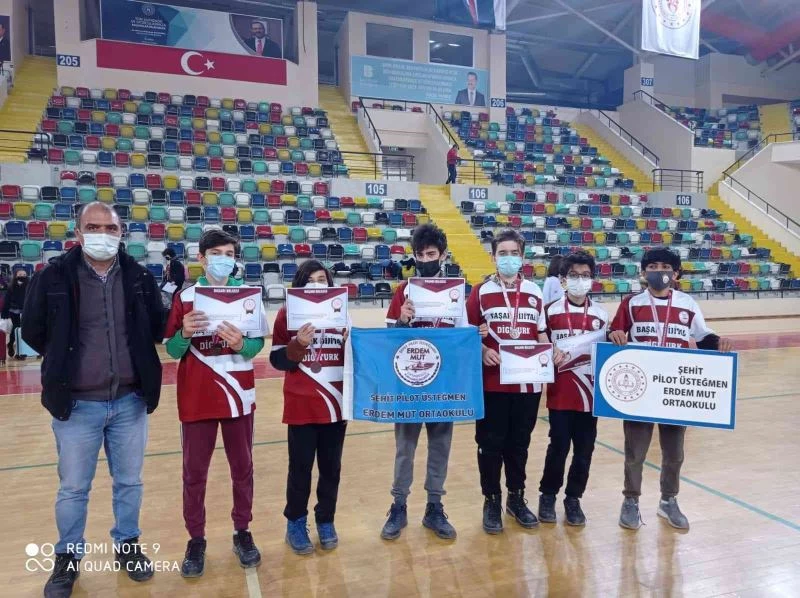 Burhaniyeli öğrenciler Türkiye Şampiyonasına katılacaklar
