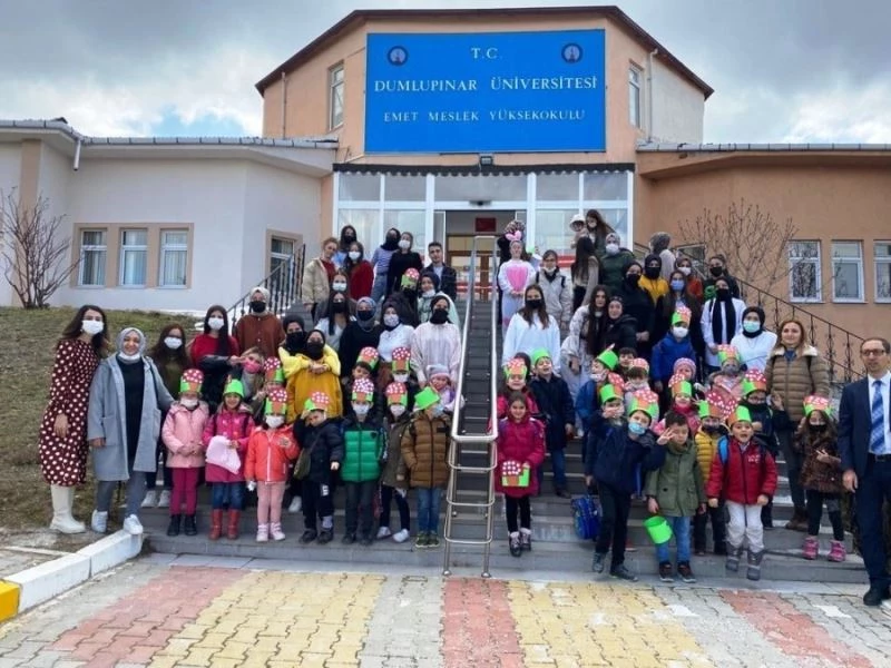 Anasınıfı öğrencilerinden Emet MYO’ya ziyaret
