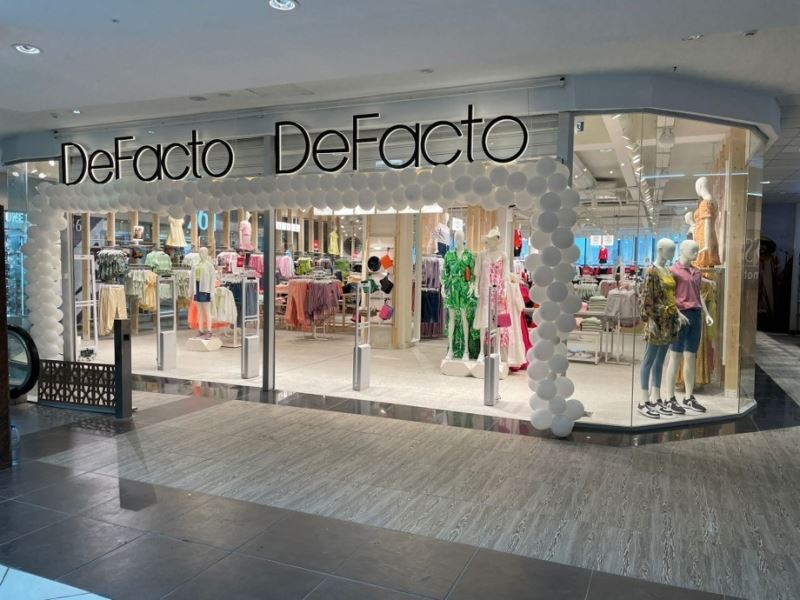 DeFacto, Kamerun’da 1 hafta içinde 2 mağaza açtı
